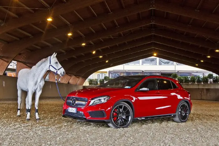 Mercedes-AMG: una scuderia da 11.000 cavalli