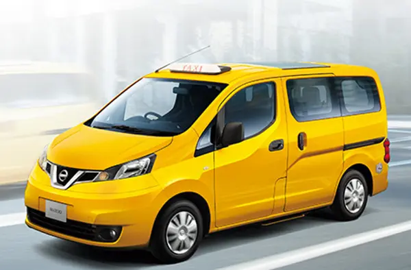 Nissan lancia la nuova generazione di Taxi: NV200 sbarcherà in Giappone