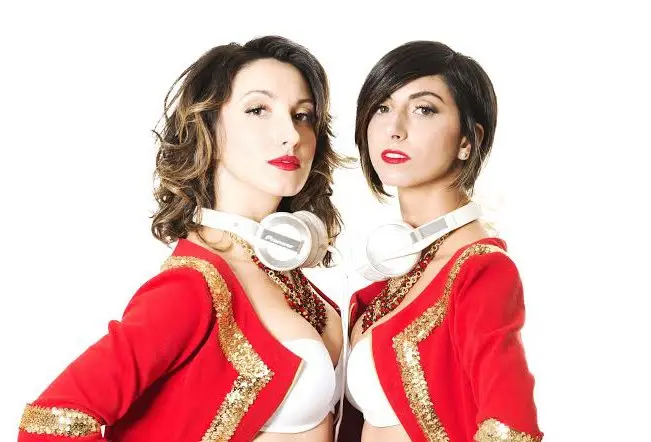 Reverse Sound Cafè di Pisa inaugura i suoi sabati sera con le djs Sisters Cap