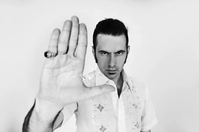 Luca Sapio e The Dark Shadows: stasera a Milano unico live italiano 