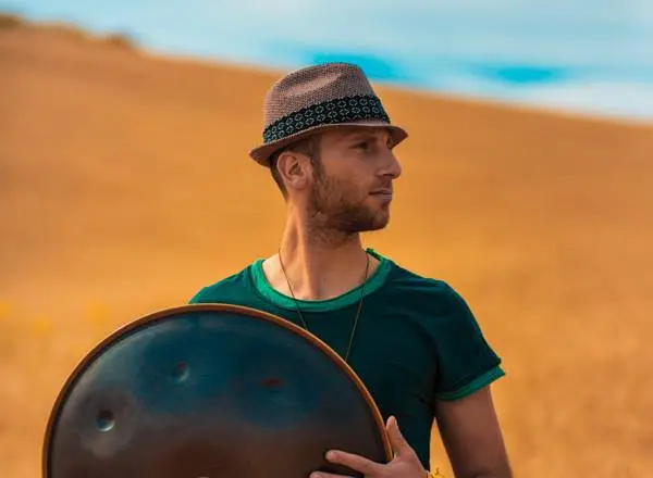 Marco Selvaggio da oggi in radio con “Like the sun”