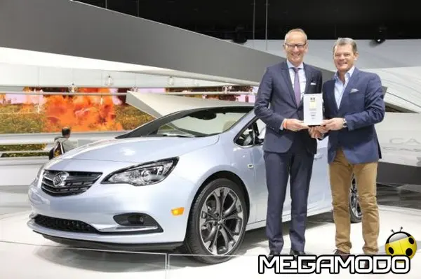 Opel riceve il Connected Car Award per la nuova connettività OnStar