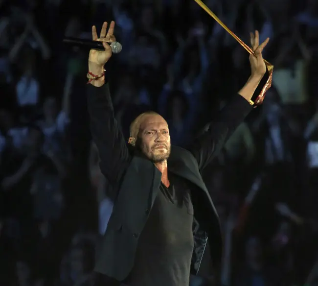 Biagio Antonacci: esce il 6 febbraio "L’Amore Comporta"