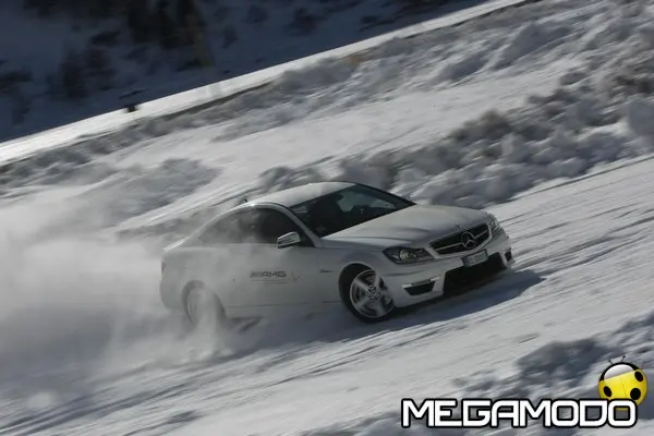 1127512 2296966 1024 683 amg driving academy 13