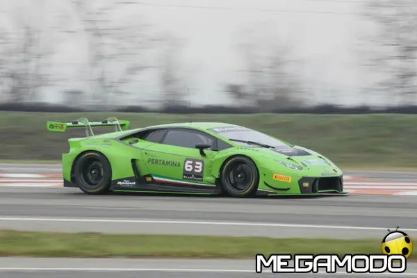 lamborghini huracan gt3