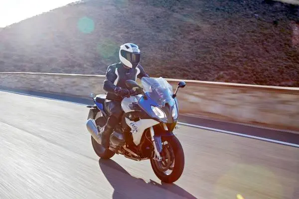 BMW R 1200 RS in vendita dal 16 maggio 2015