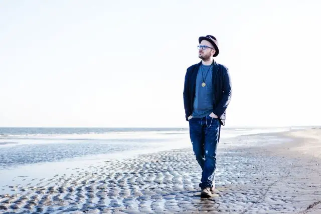 Paolo Simoni aprirà i concerti del “Vivavoce Tour” di Francesco De Gregori: il 20 marzo a Roma e il 23 a Milano