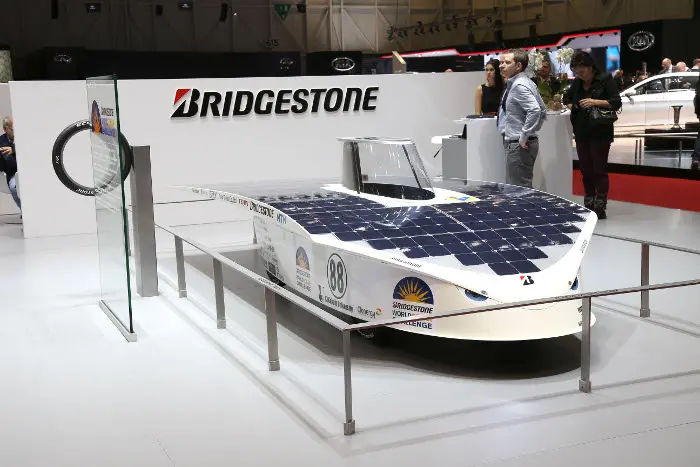 Bridgestone Title Sponsor di World Solar Challenge 2015
