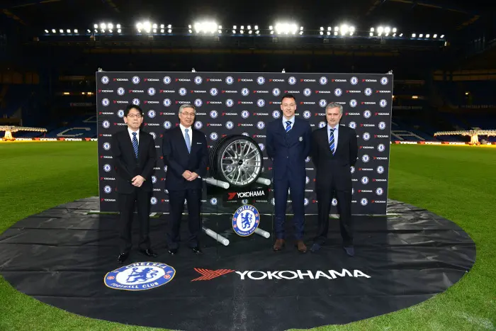 Yokohama sponsor del Chelsea FC
