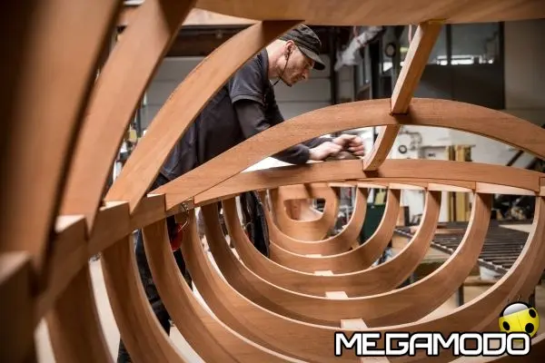 201504 p90178947 zoom orig