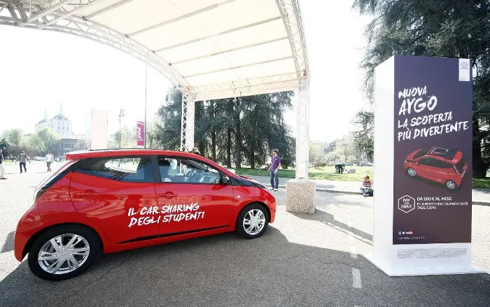 “AYGO FUN SHARING”: Car Sharing gratuito per gli studenti, il progetto di Toyota con il Politecnico di Milano 