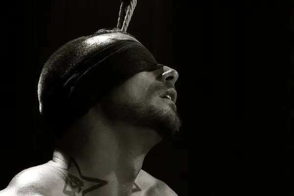 Domani su Cielo "KINK", il documentario di James Franco sul mondo del sadomaso