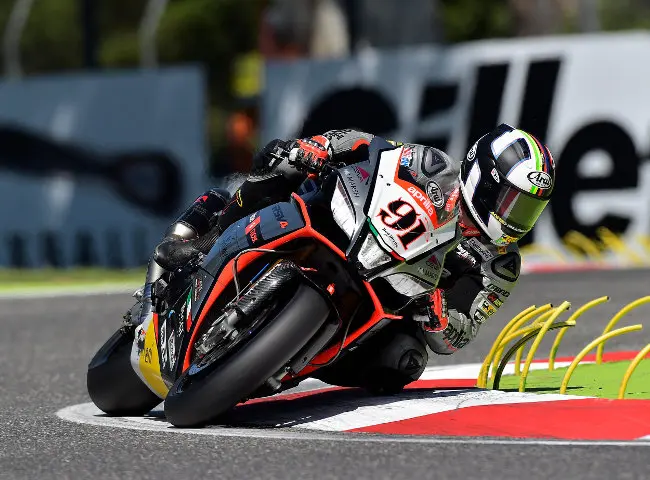 WSBK-Donington: gara di casa per Leon Haslam, Jordi Torres galvanizzato dal podio di Imola