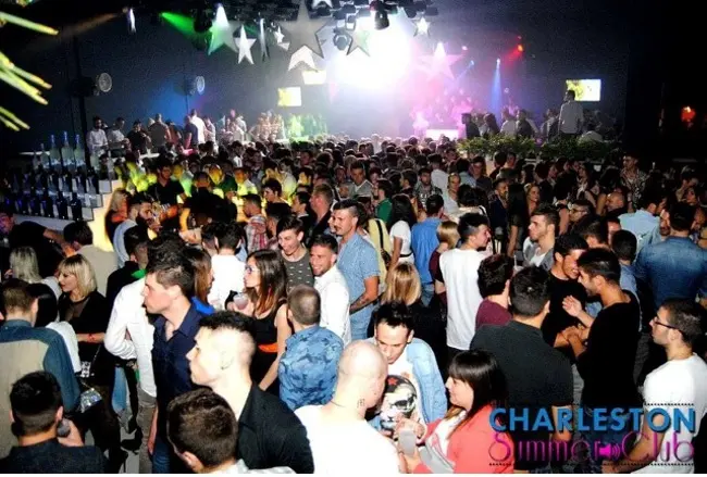 Il 22 maggio Flower Power Party al Charleston Summer Club di Treviglio