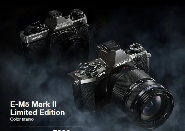 La fotocamera Olympus OM-D E-M5 Mark II Limited Edition rievoca le iconiche OM placcate in titanio