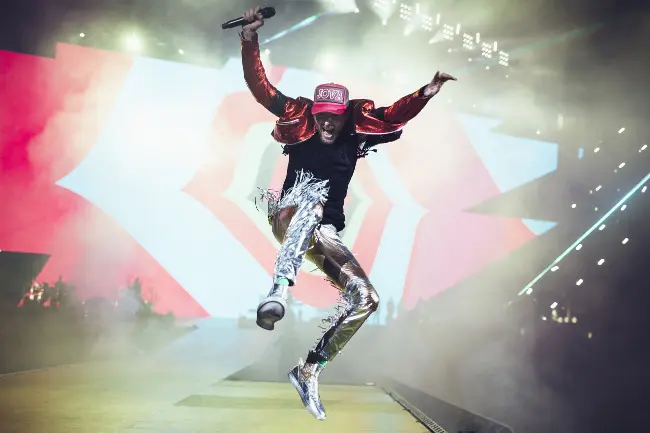 Jovanotti: Lorenzo negli stadi 2015 verso Padova e Firenze