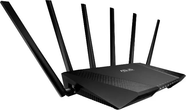 ASUS lancia il router tri-band ultraveloce RT-AC3200