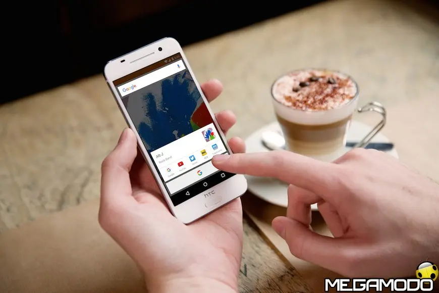 HTC One A9 rompe gli schemi