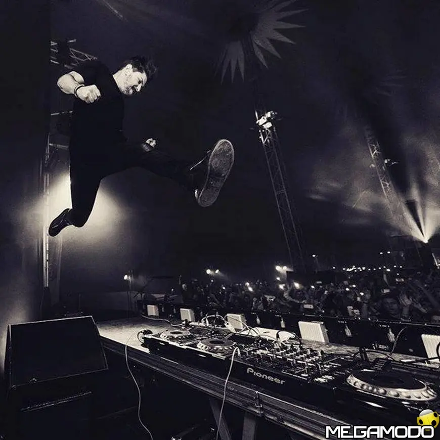 Costez @ Nikita Superclub: Mauro Ferrucci e Quentin Mosimann