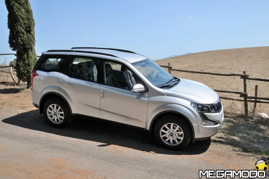 Mahindra XUV500_MY16