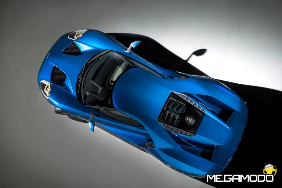 Un parabrezza in Gorilla Glass per la supercar Ford GT