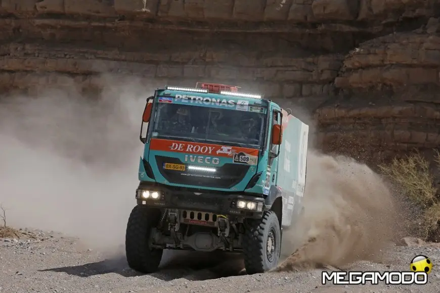 509 VILA ROCA Pep (Esp) COLOME Roqueta Xavi (Esp) HUISMAN Michel (Nld) Iveco action during the Dakar 2015 Argentina Bolivia Chile, Stage 3 / Etape 3 -  San Juan to Chilecito on January 6th 2015 at San Juan, Argentina. Photo Francois Flamand / DPPI
