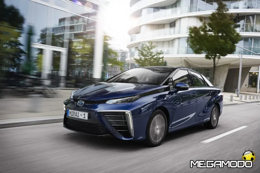 Toyota Mirai è la 'World Green Car of the Year'