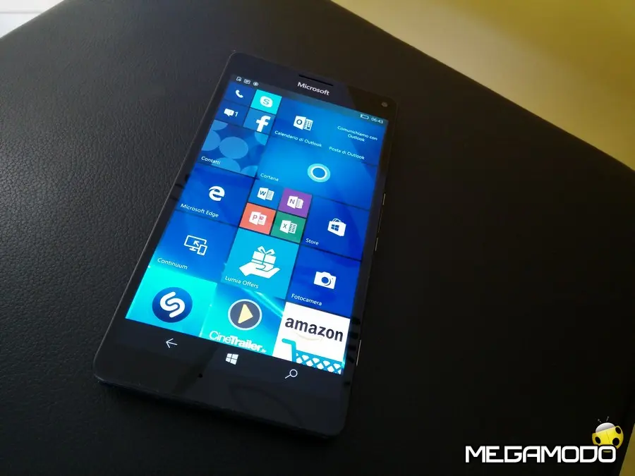 Lumia 950 XL e Display Dock