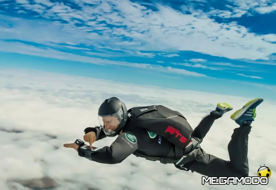 Bear Grylls testa la nuova Land Rover Discovery!