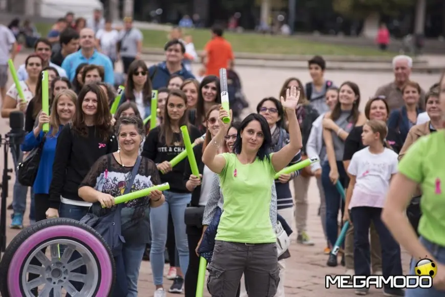 mod_bridgestone-lilt-nastro-rosa-2016-9