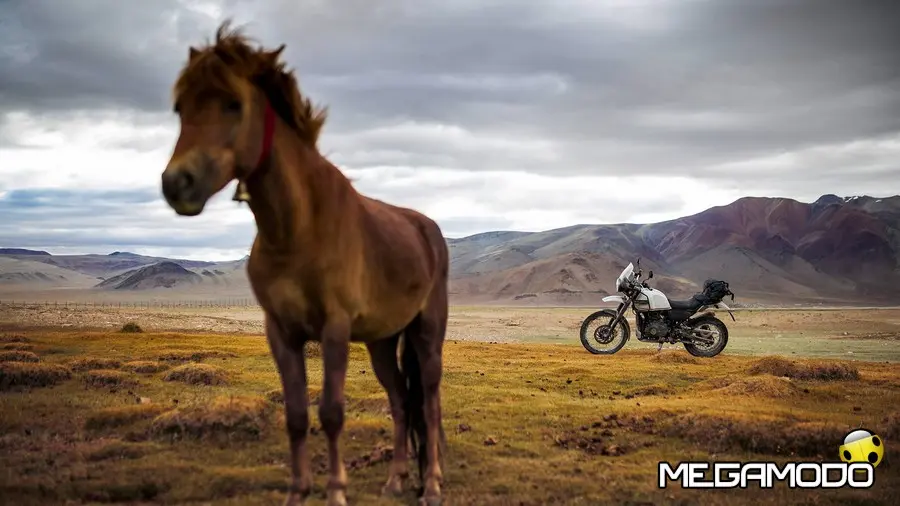 Royal Enfield presenta Himalaya