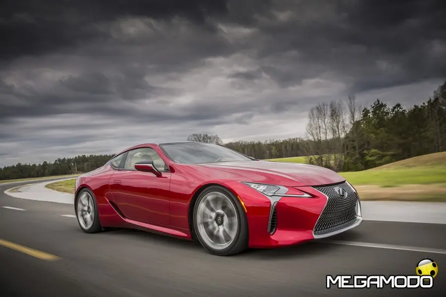 Lexus LC 500 Hybrid, la nuova icona delle Coupè