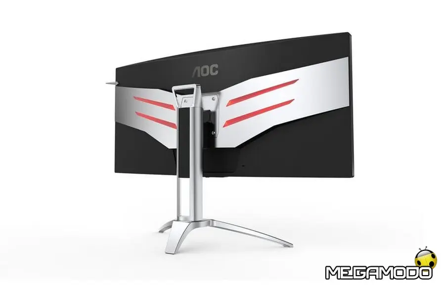 Nuovo display AOC AGON 35" AG352QCX, estremamente curvo!