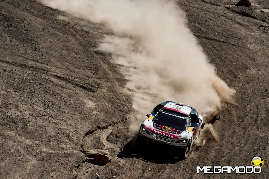 Tripletta movimentata per le Peugeot 3008DKR