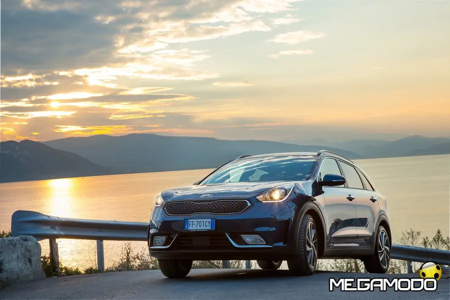 Kia Niro Hybrid, il primo crossover ibrido si fa in tre