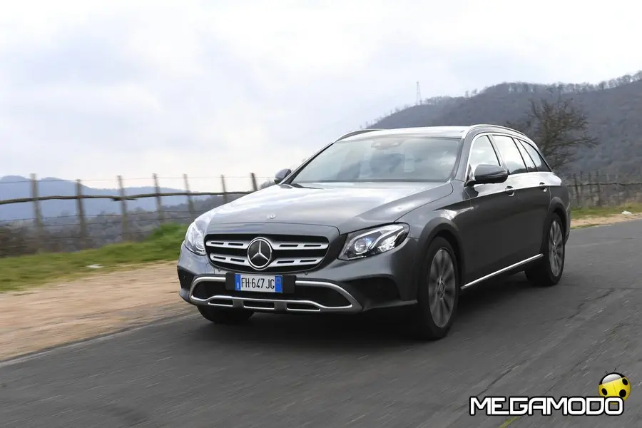 Mercedes-Benz Classe E 4MATIC All-Terrain debutta dal 15 marzo con il Dynamic Lease