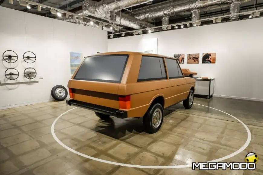 mod therangeroverstory 002