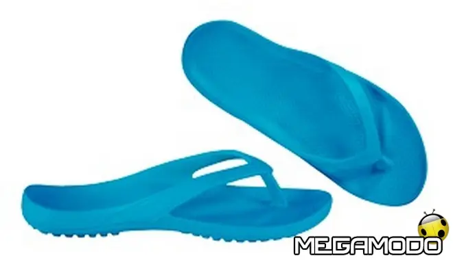 Calzuro presenta la nuova flip flop "Aqua"