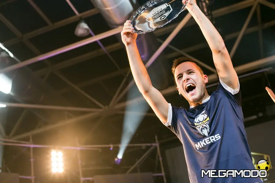Il Campione Europeo di FIFA 17 ULTIMATE TEAM CHAMPIONSHIP è italiano!