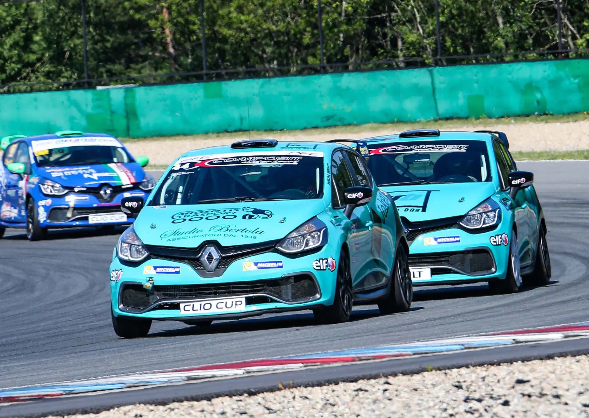 La Clio Cup Italia e la Clio Cup Press League a Monza per il "giro di boa"
