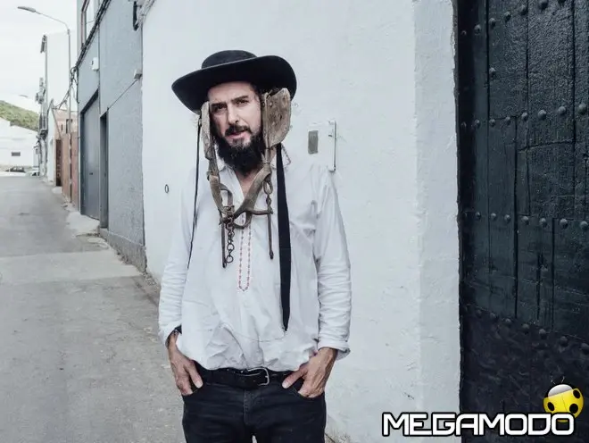 Vinicio Capossela presenta "Atti unici e qualche rivincita"