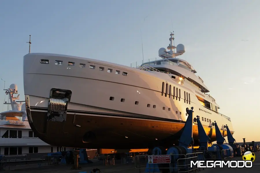 Benetti FB268 M/Y Seasense, superyacht custom di 67 metri