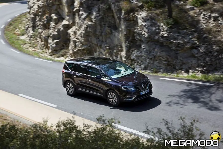 Renault presenta Espace Model Year 2017 con nuovo motore TCE 225 EDC