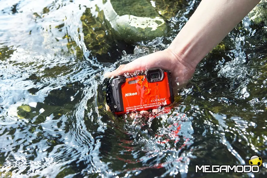 Nuova Nikon Coolpix W300, per chi vive per l'avventura!