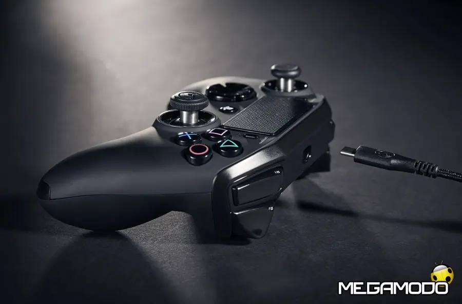 Revolution Pro Controller 2 a breve in Italia!
