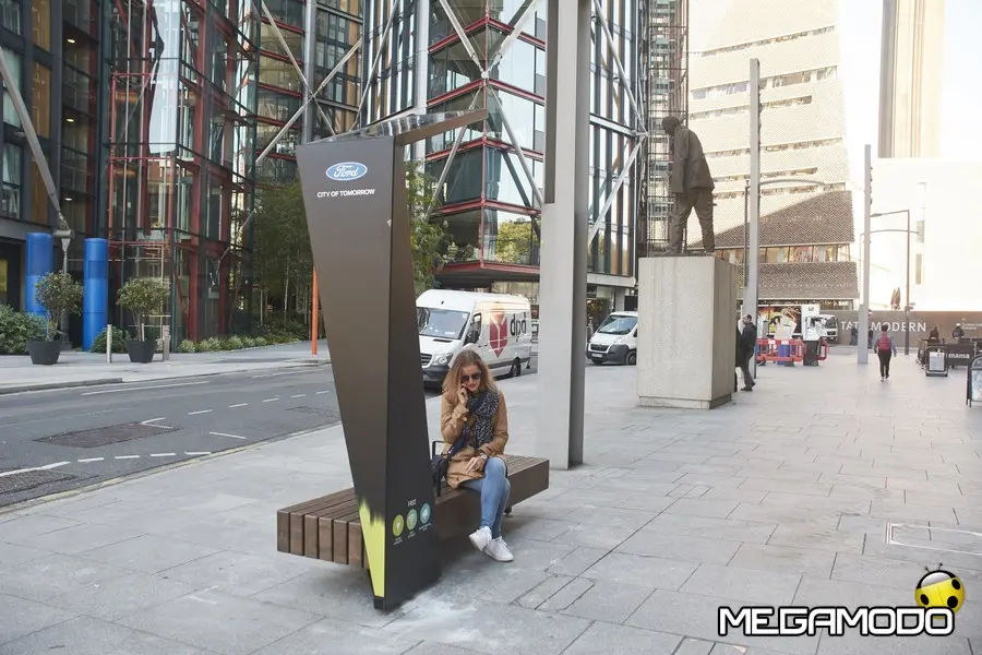 Ford e Strawberry Energy annunciano i Ford Smart Benches