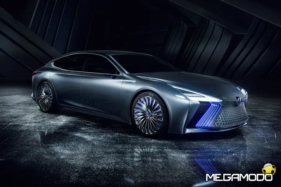Lexus presenta il prototipo LS+
