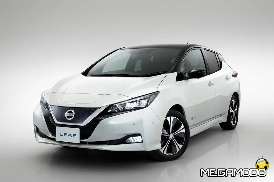 Nissan, stazioni di ricarica ultraveloci con "E-Via Flex-E"