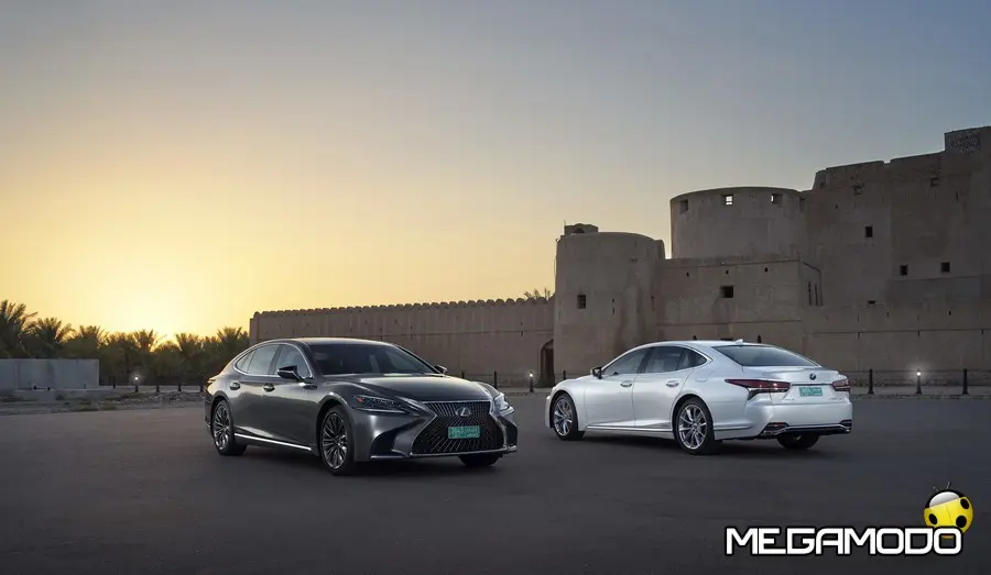 Lexus presenta la nuova LS Hybrid