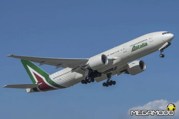 Alitalia, nuovo accordo commerciale con All Nippon Airways